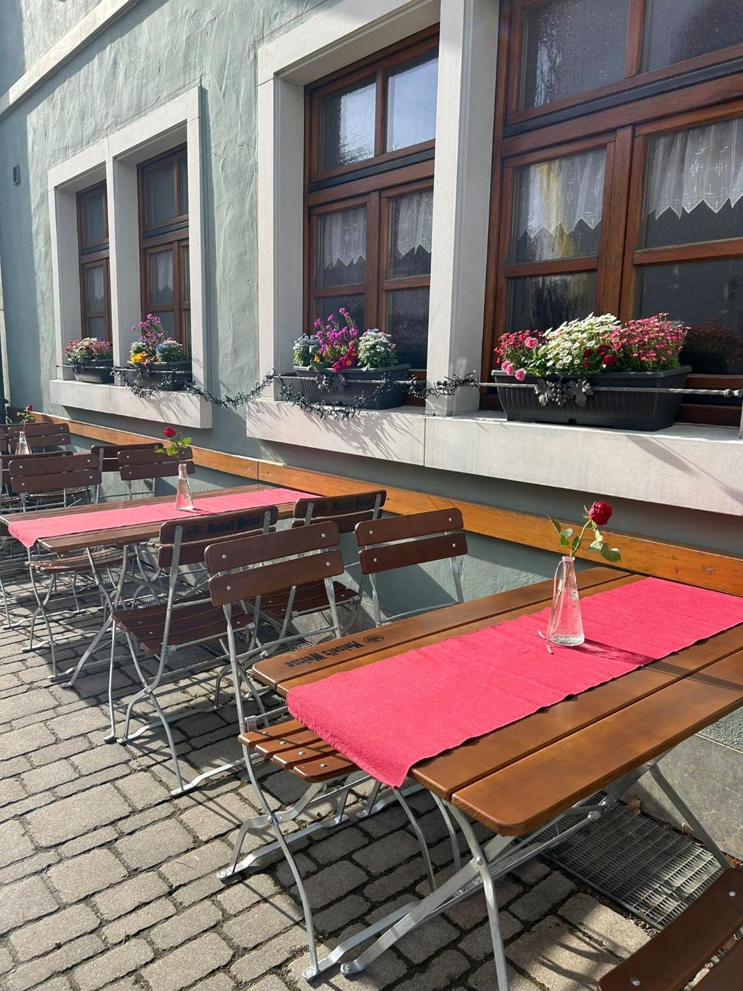 Hotel Streng'S Weinstube Sommerach Exterior foto